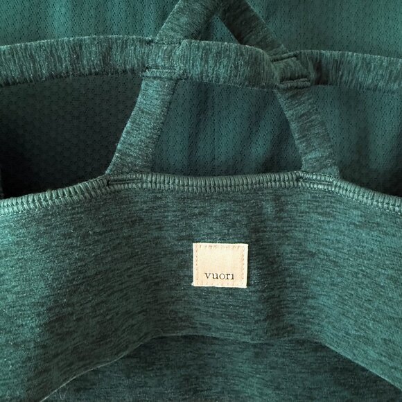 Vuori Green Sports Bra - Picture 6 of 7